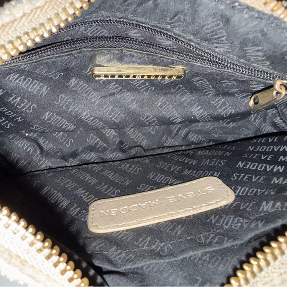 Steve Madden Rhinestone Shoulder Bag Crystal Evening Purse Crossbody Gold Stud - Picture 8 of 13